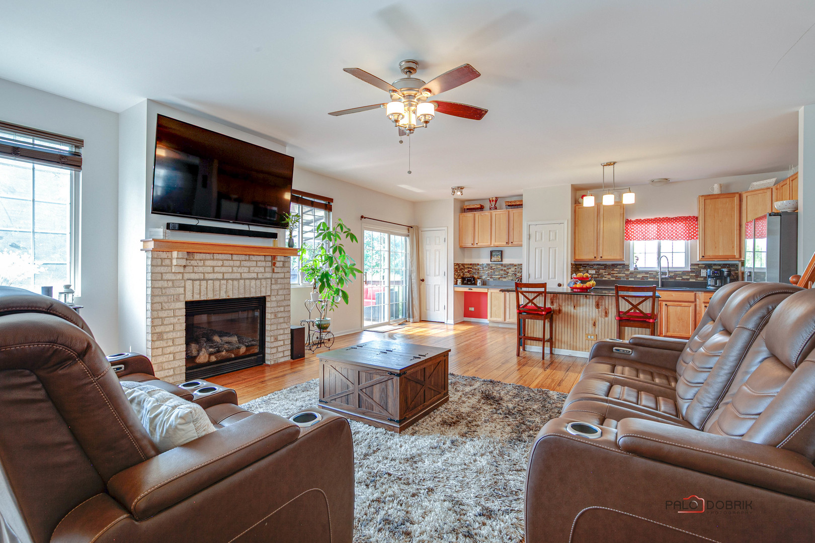 39862 Walton Lane, Beach Park, IL 60083
