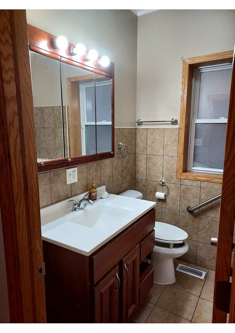 8233 S Langley Avenue #1, Chicago, IL 60619