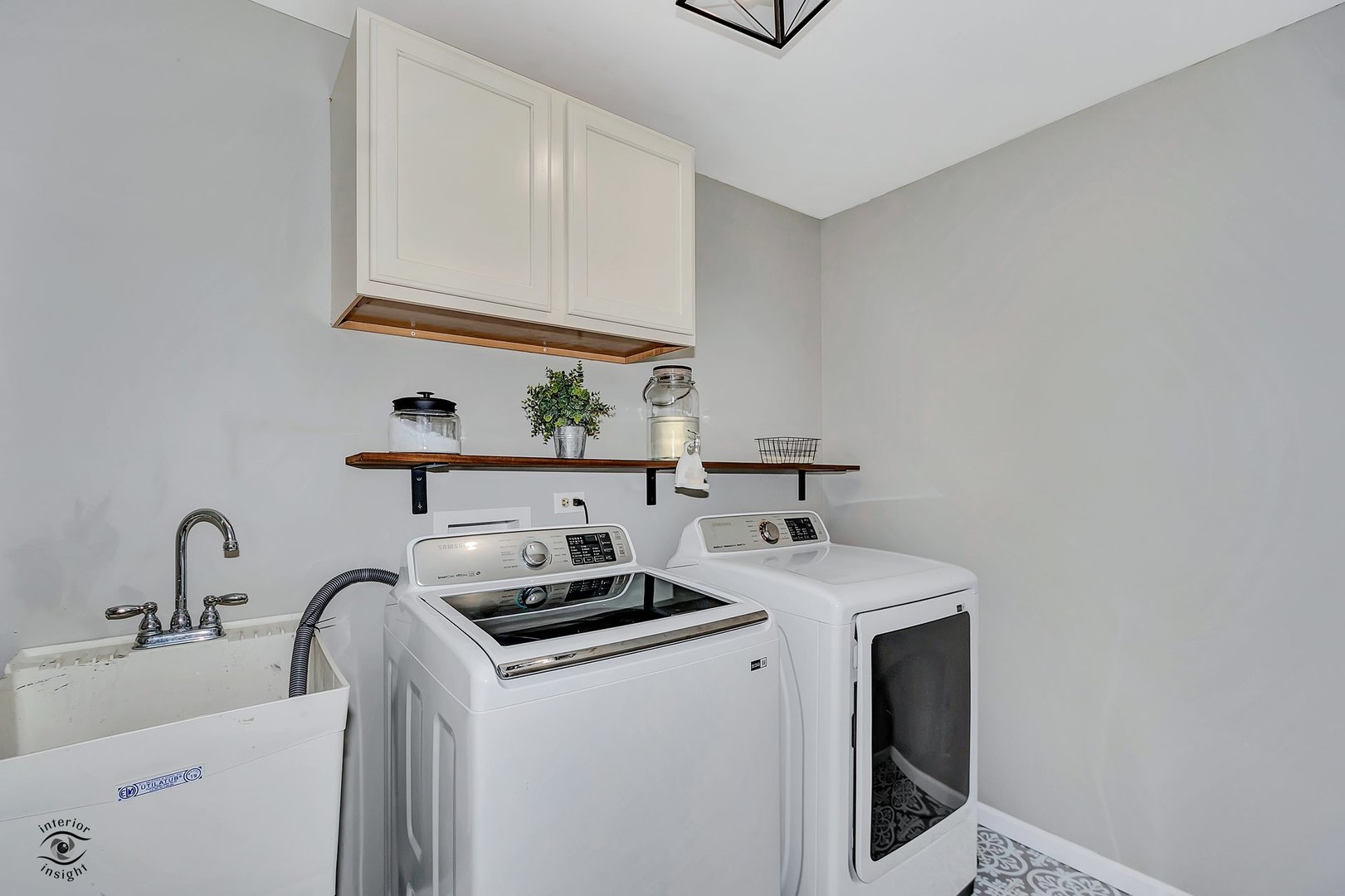 17628 S Williamsburg Drive, Plainfield, IL 60586