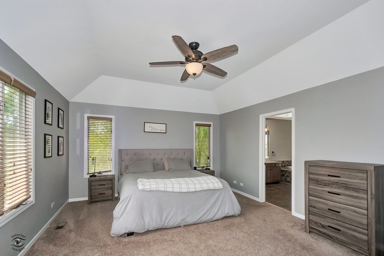 17628 S Williamsburg Drive, Plainfield, IL 60586