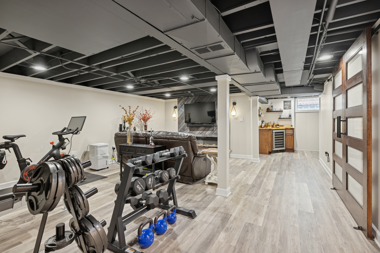 840 S Ardmore Avenue, Villa Park, IL 60181