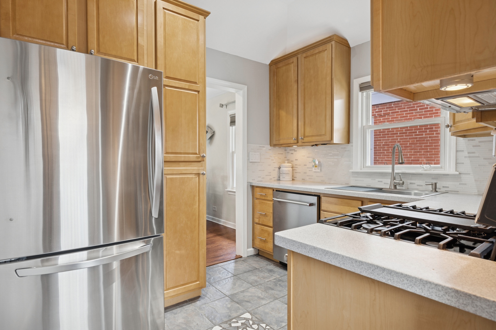 840 S Ardmore Avenue, Villa Park, IL 60181