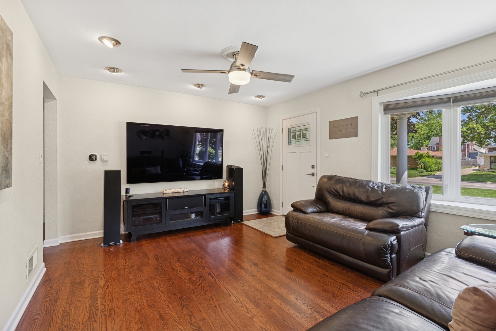 840 S Ardmore Avenue, Villa Park, IL 60181