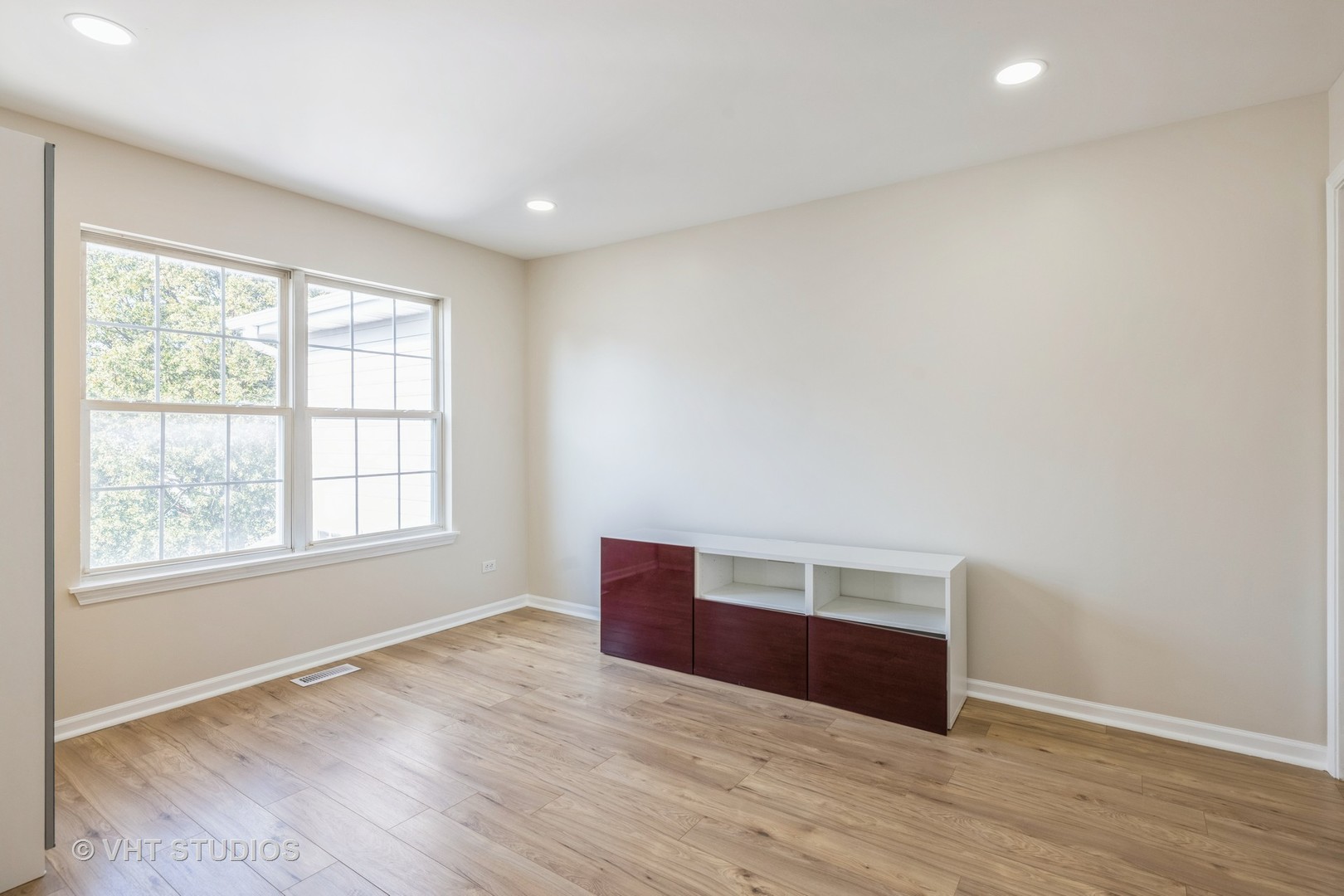 1828 Oslo Court, Mundelein, IL 60060