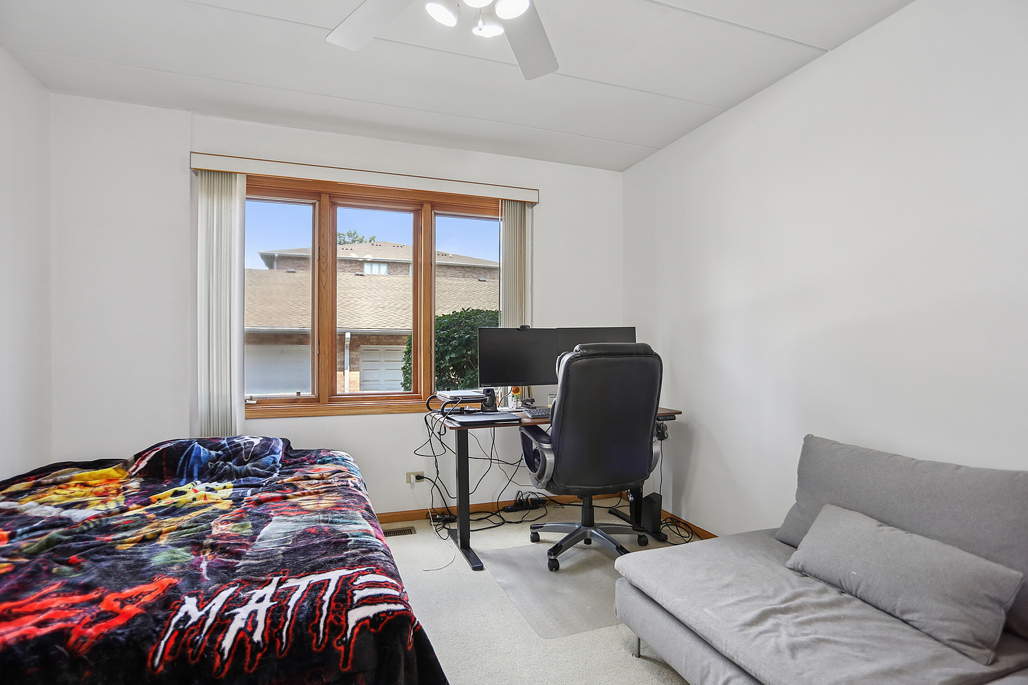 10238 Southwest Highway #1B, Chicago Ridge, IL 60415