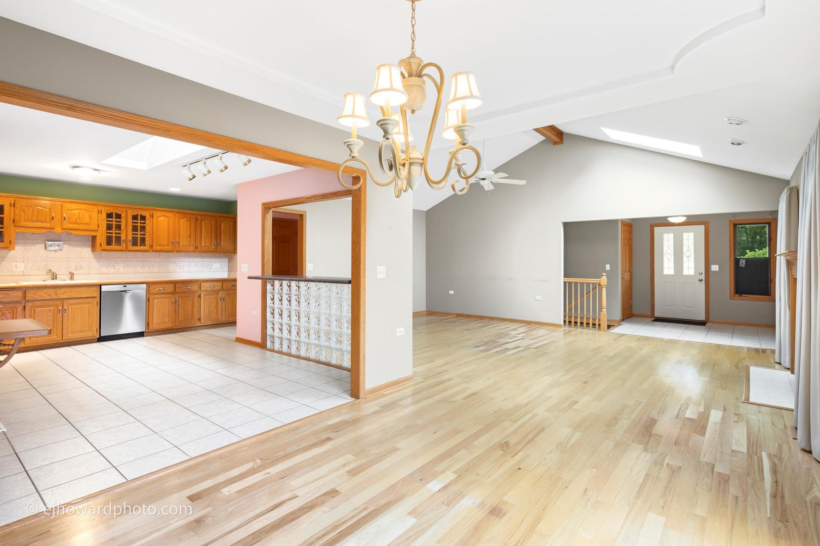 10501 San Luis Lane, Orland Park, IL 60467