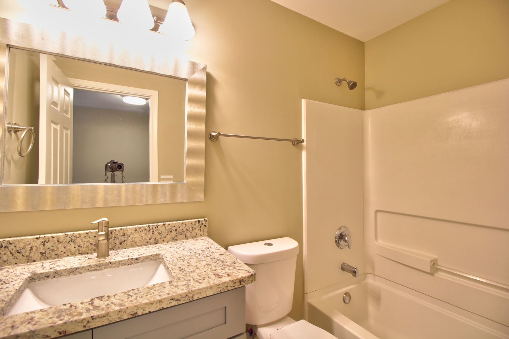 2259 Beresford Drive #2259, Yorkville, IL 60560
