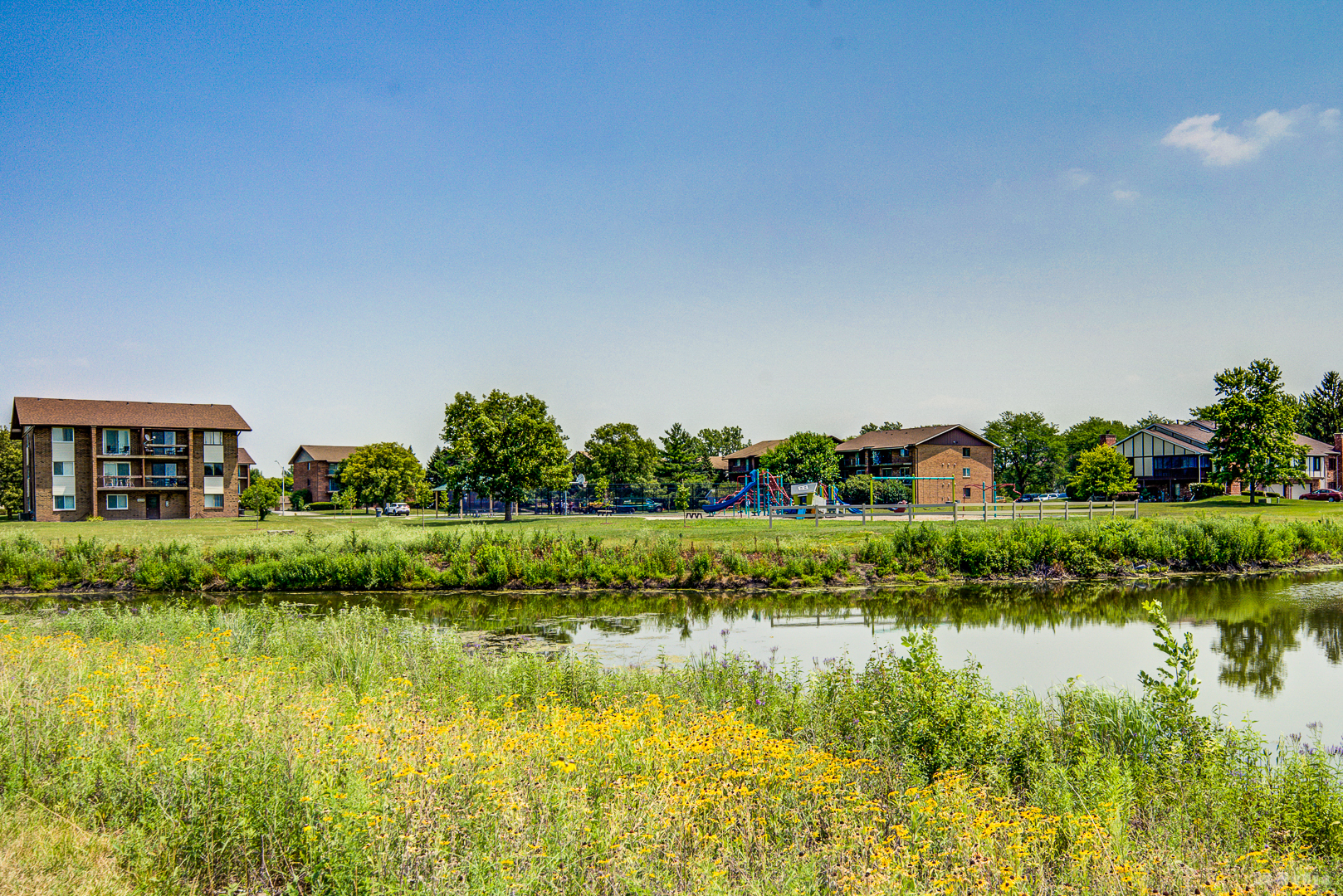9913 Shady Lane #23, Orland Park, IL 60462