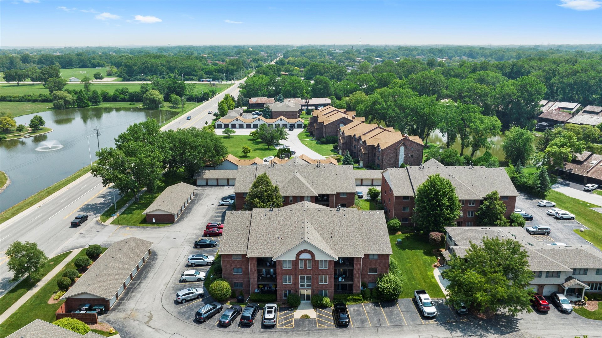 11103 W COVE Circle #3D, Palos Hills, IL 60465