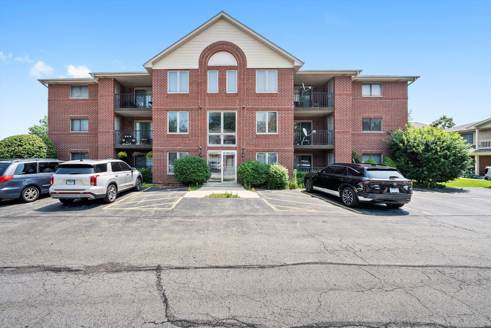 11103 W COVE Circle #3D, Palos Hills, IL 60465