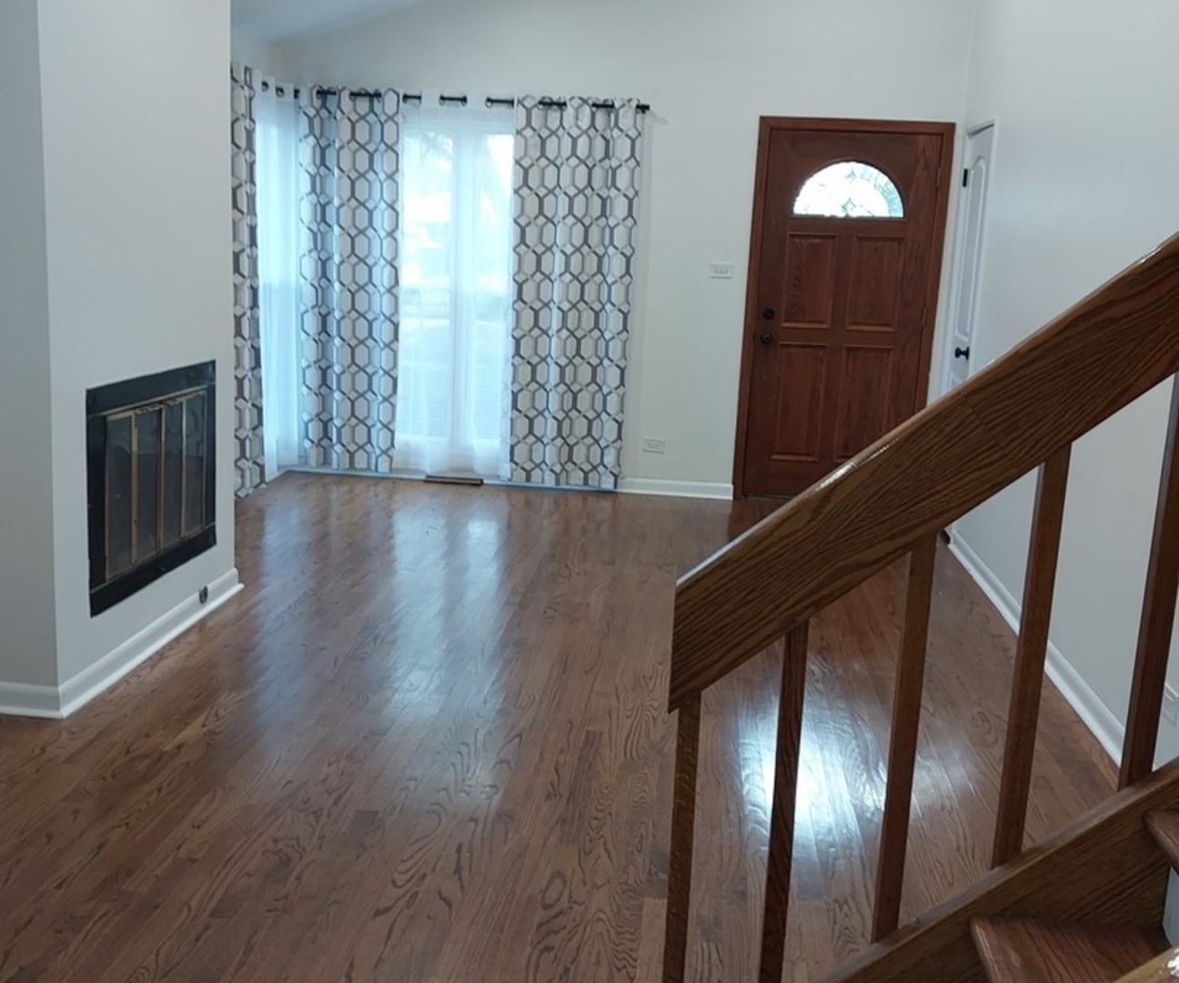 375 Mission Avenue, Villa Park, IL 60181