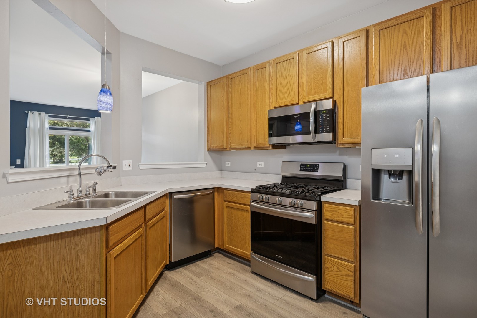 1412 Doolittle Lane, Grayslake, IL 60030