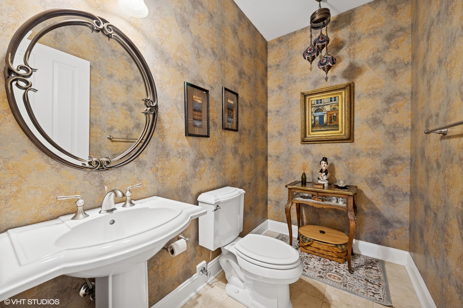 1106 S Kensington Avenue, La Grange, IL 60525