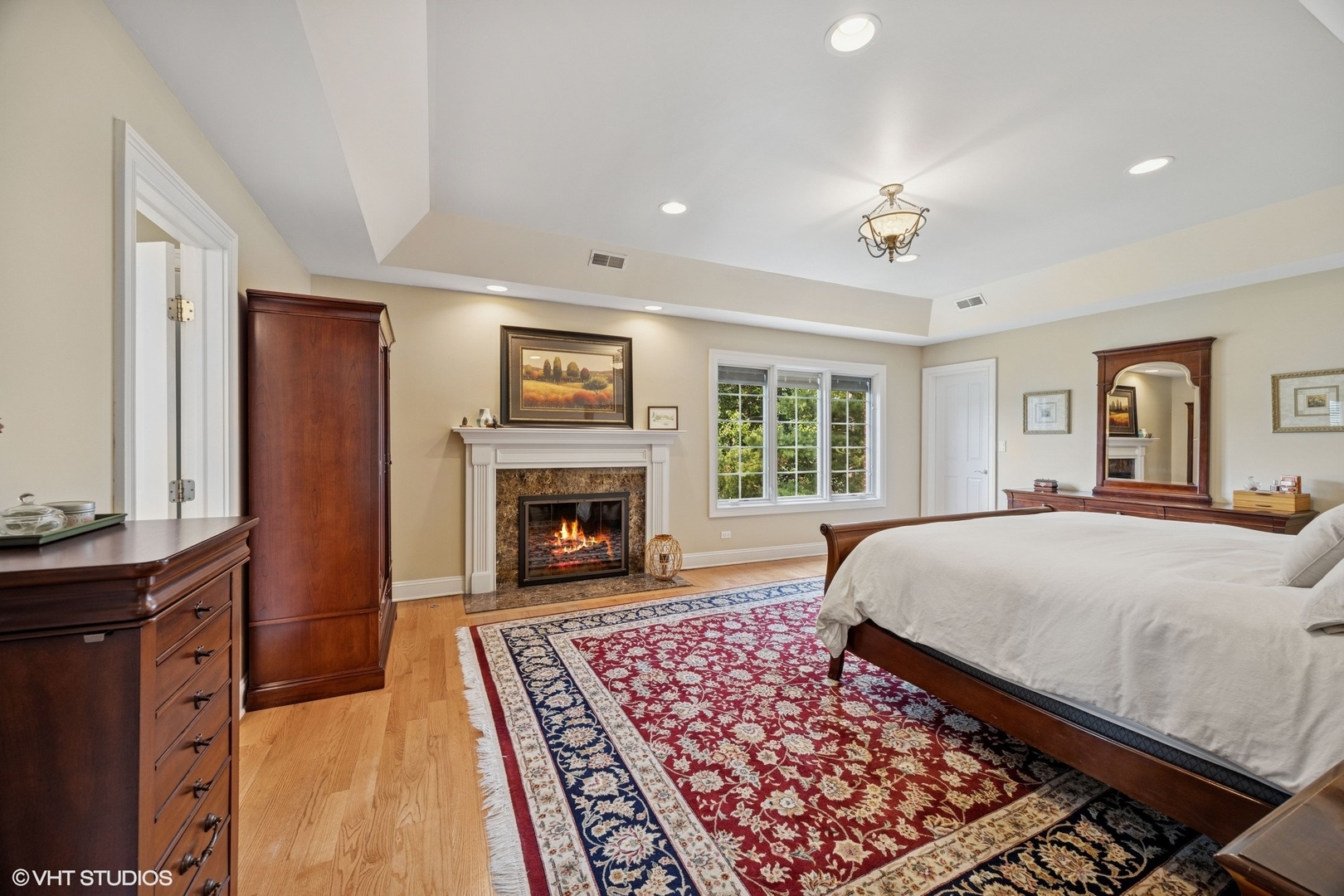 1106 S Kensington Avenue, La Grange, IL 60525