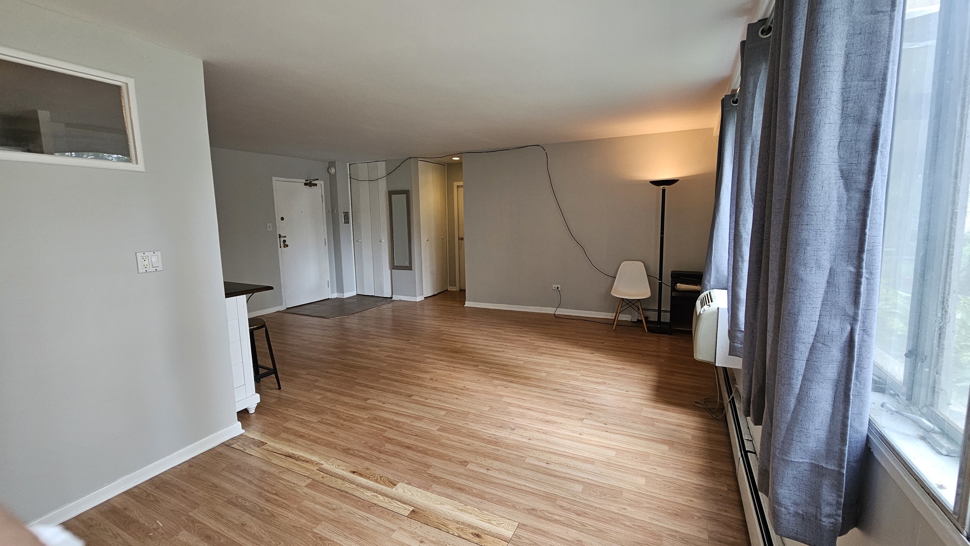 6300 N Sheridan Road #107, Chicago, IL 60660