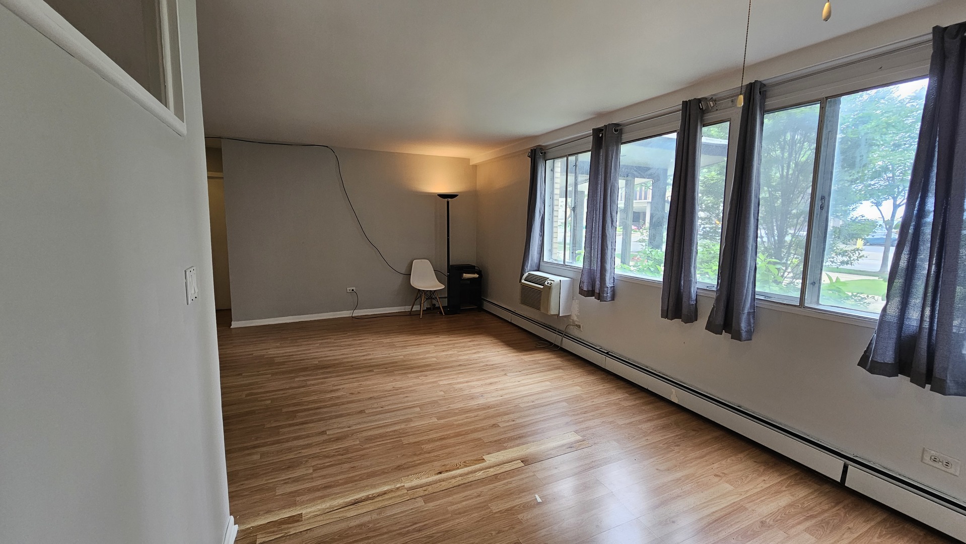 6300 N Sheridan Road #107, Chicago, IL 60660