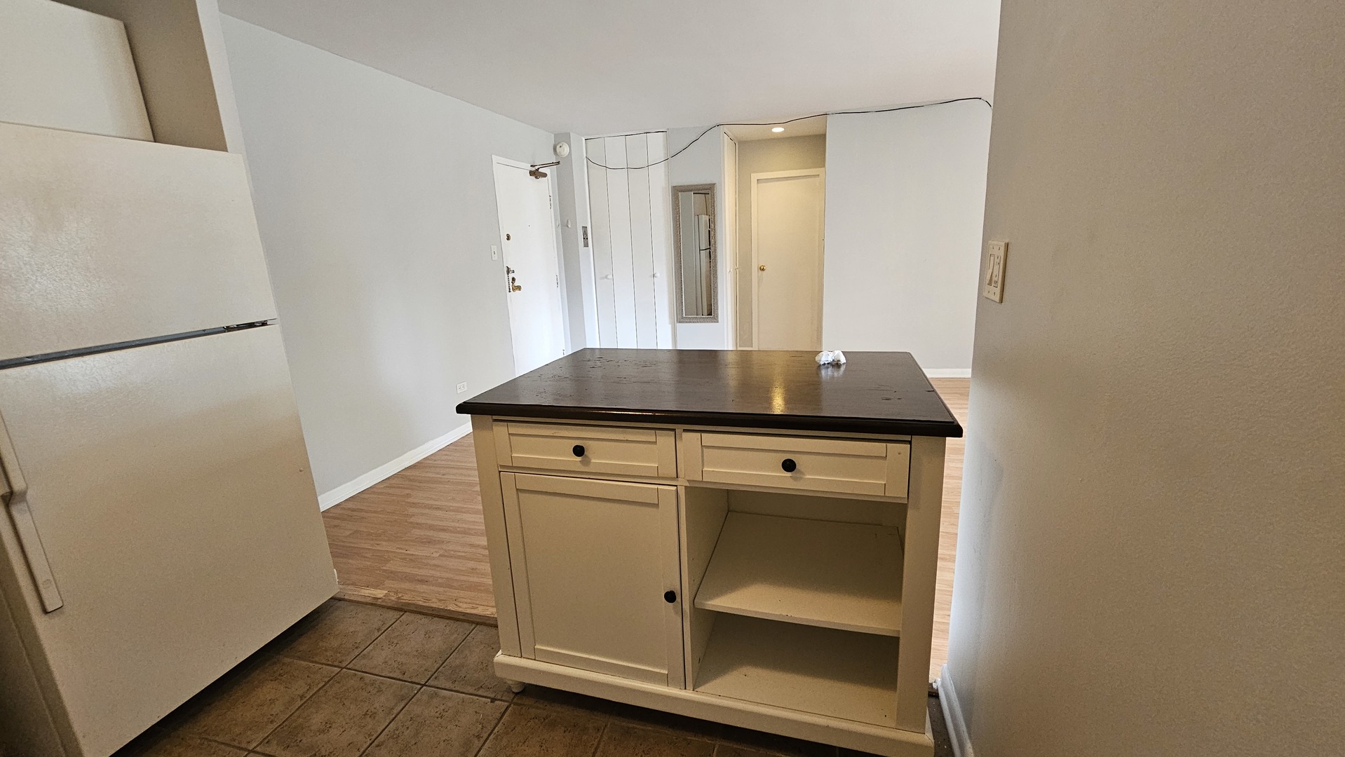 6300 N Sheridan Road #107, Chicago, IL 60660