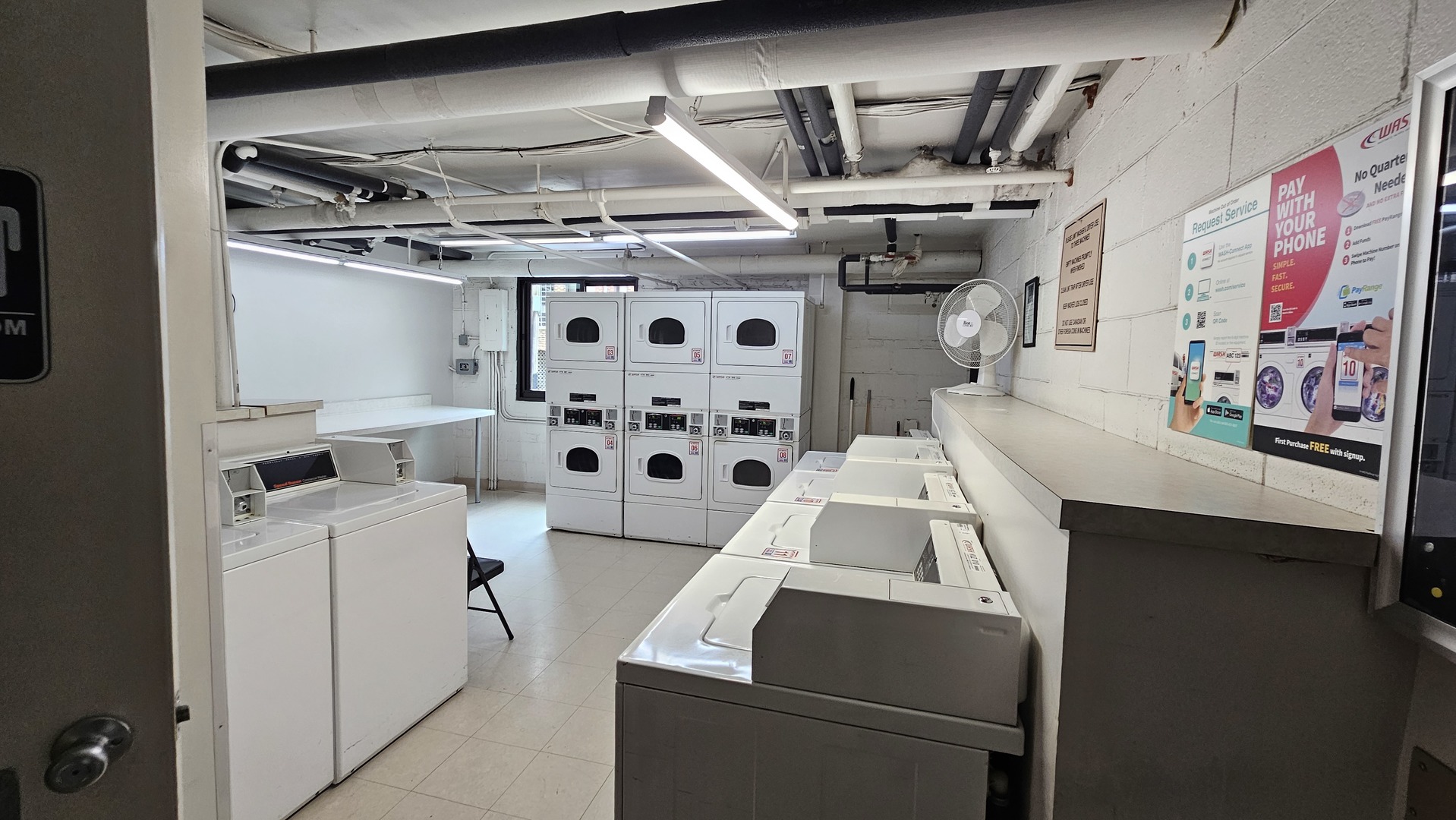 6300 N Sheridan Road #107, Chicago, IL 60660