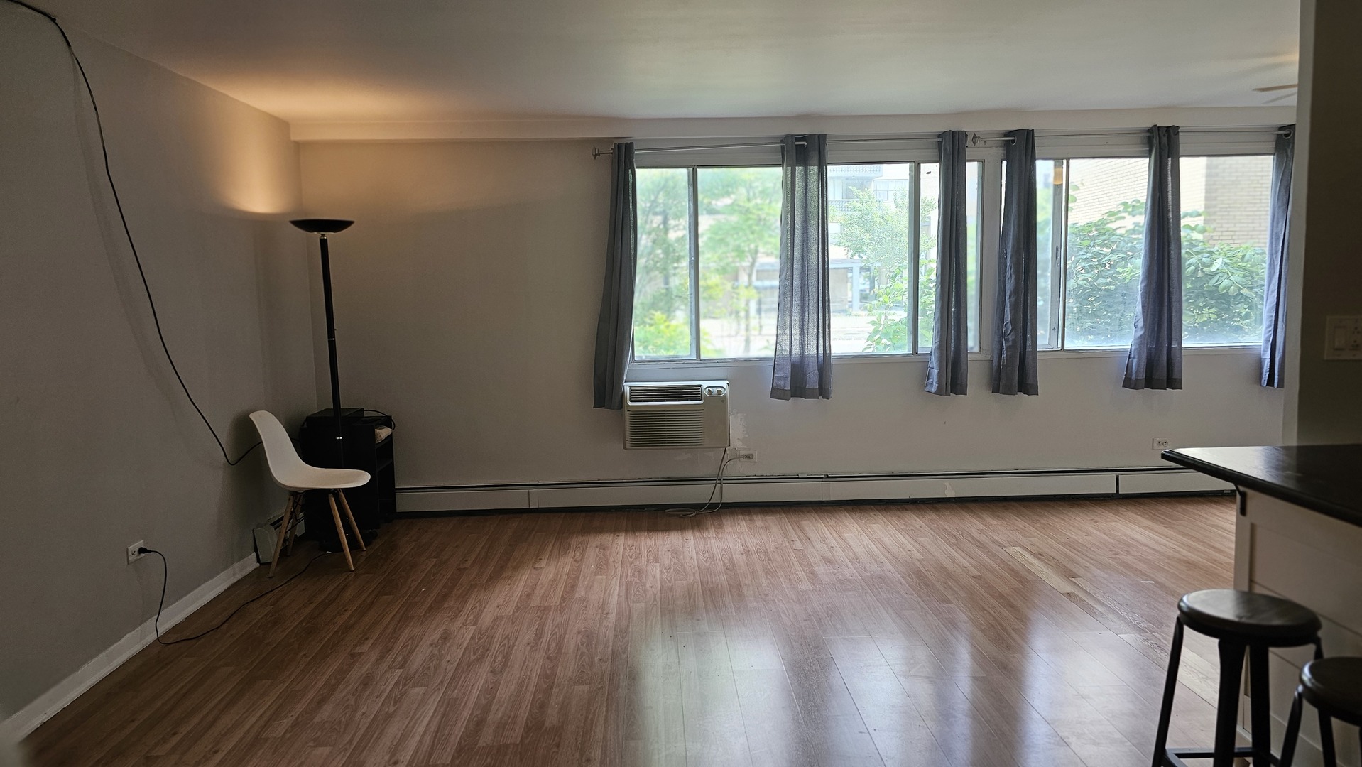 6300 N Sheridan Road #107, Chicago, IL 60660