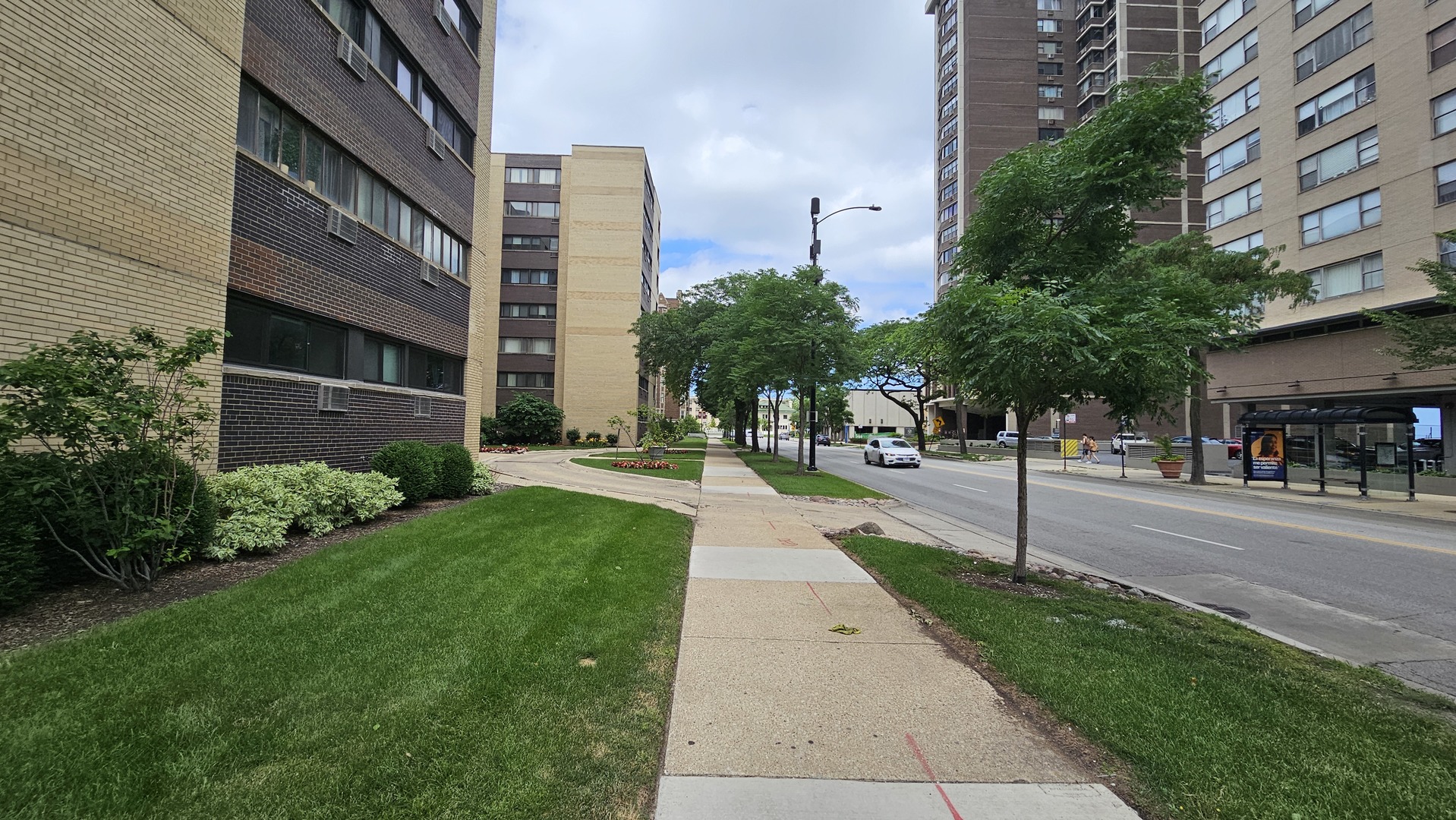 6300 N Sheridan Road #107, Chicago, IL 60660