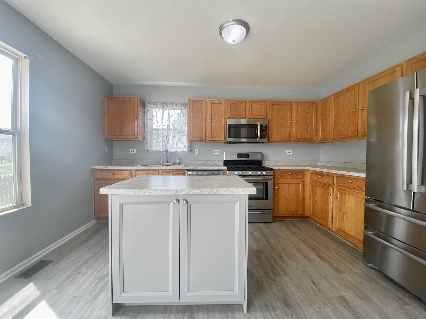 1416 Brookfield Drive, Plainfield, IL 60586