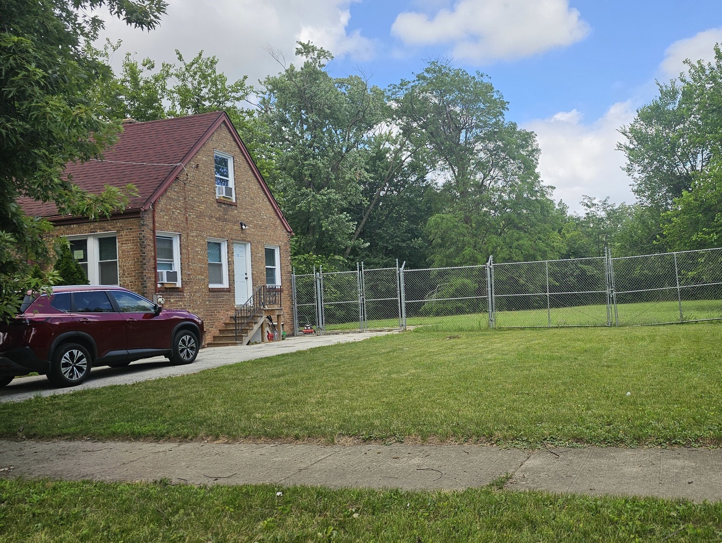 14931 Riverside Drive, South Holland, IL 60473