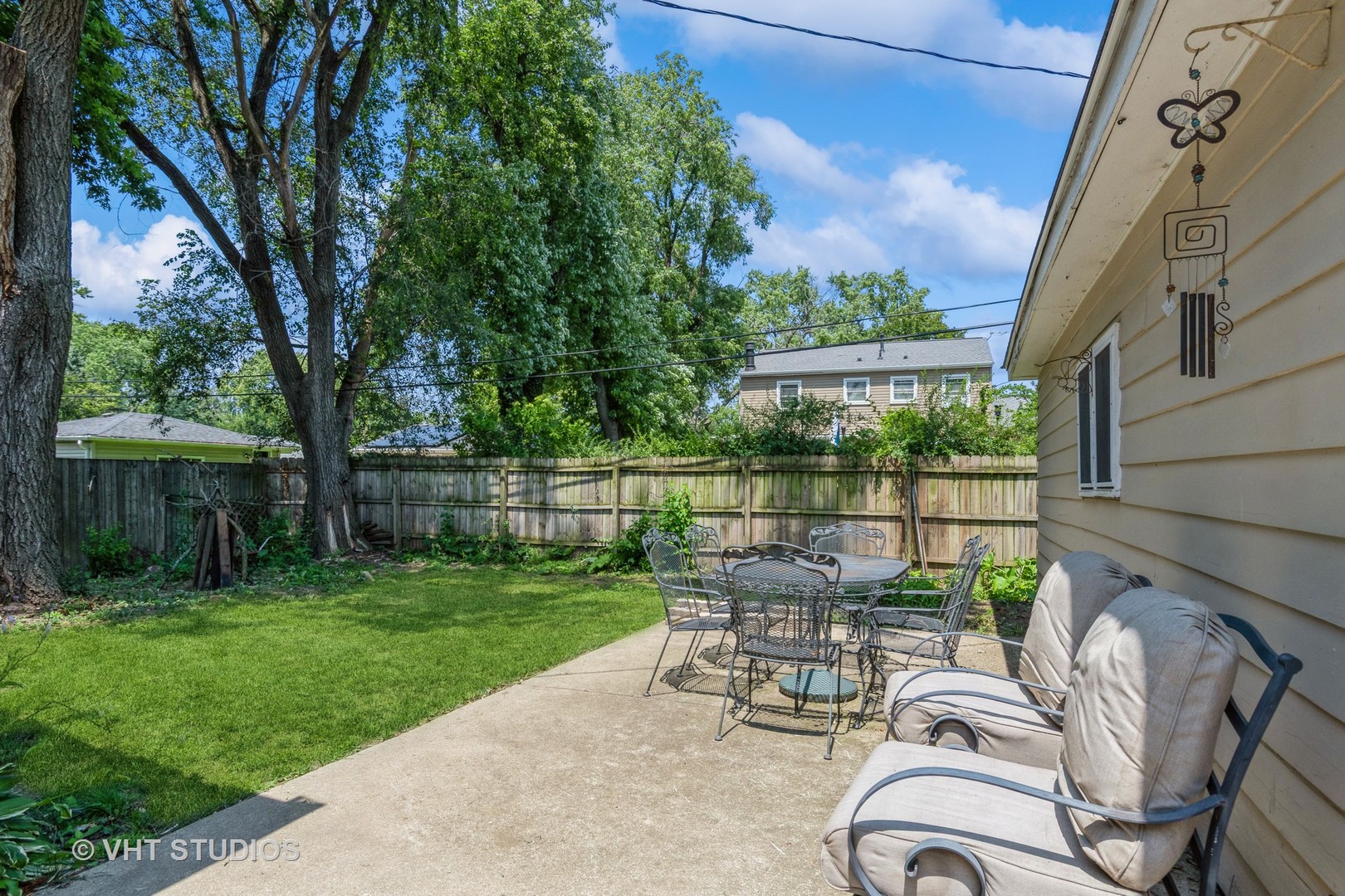 520 White Oak Road, Bolingbrook, IL 60440