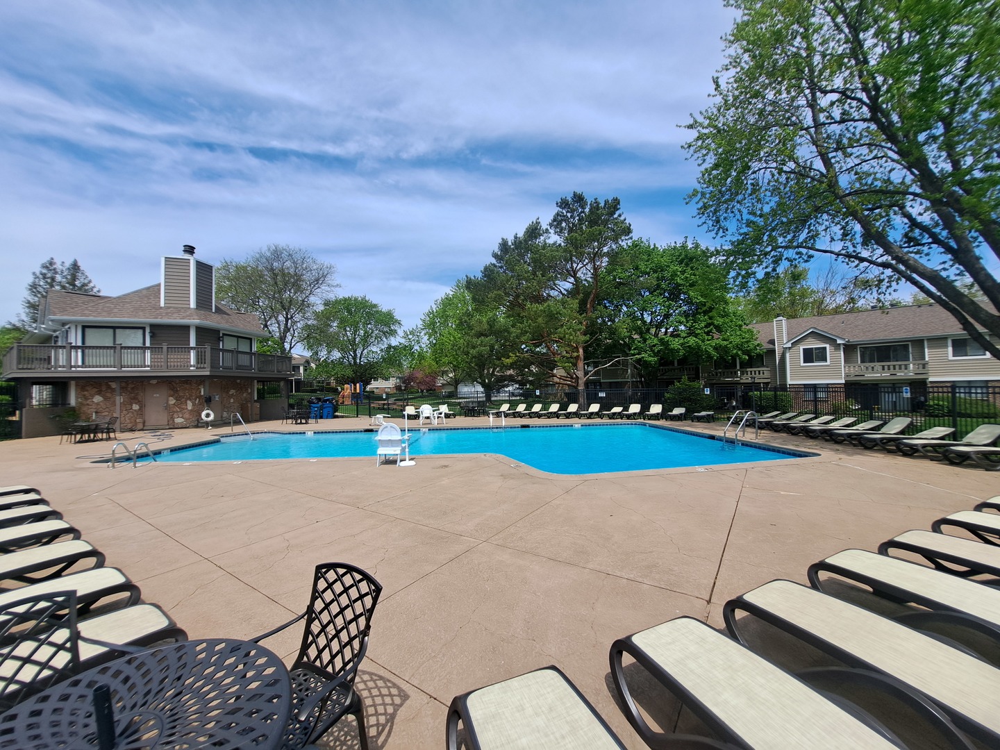 115 Sussex Circle #C2, Schaumburg, IL 60193