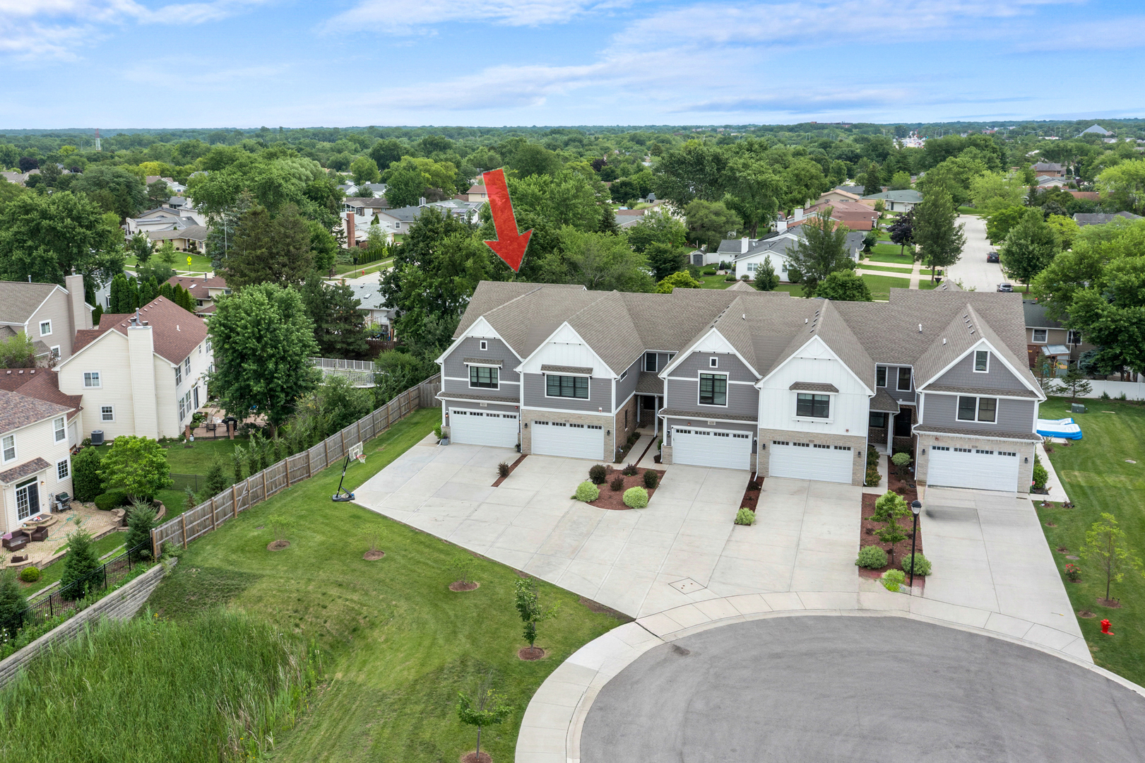 1031 Dakota Drive, Elk Grove Village, IL 60007