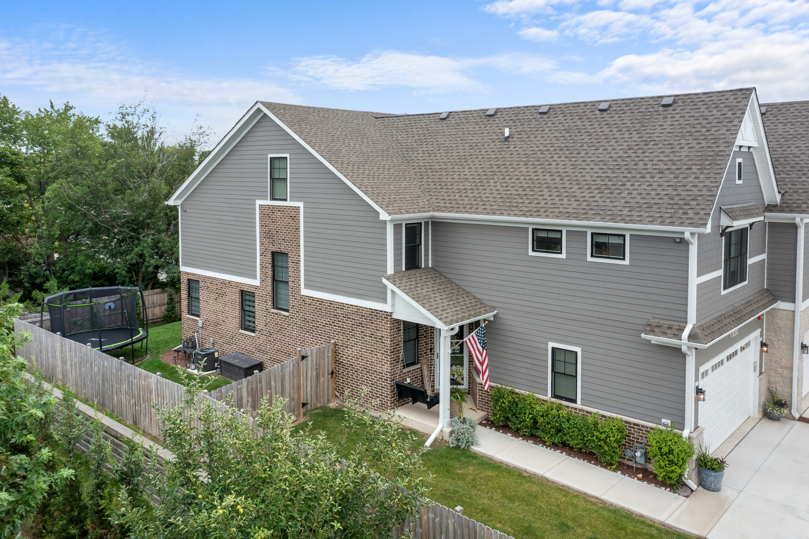 1031 Dakota Drive, Elk Grove Village, IL 60007
