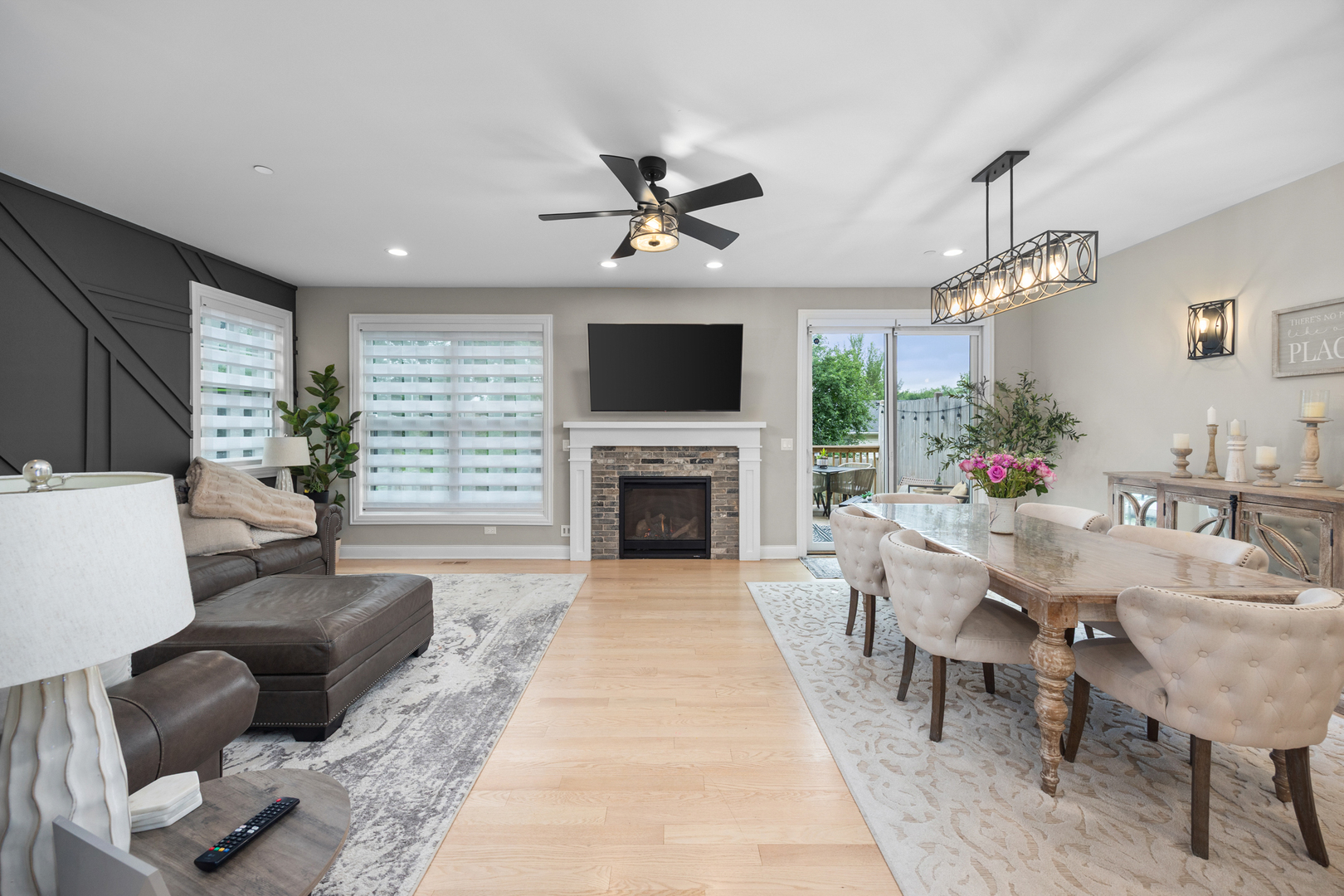 1031 Dakota Drive, Elk Grove Village, IL 60007