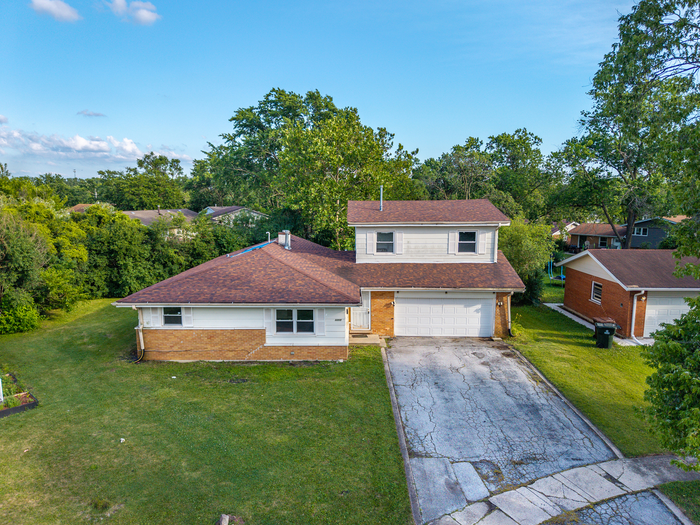 3205 Oak Court, Hazel Crest, IL 60429