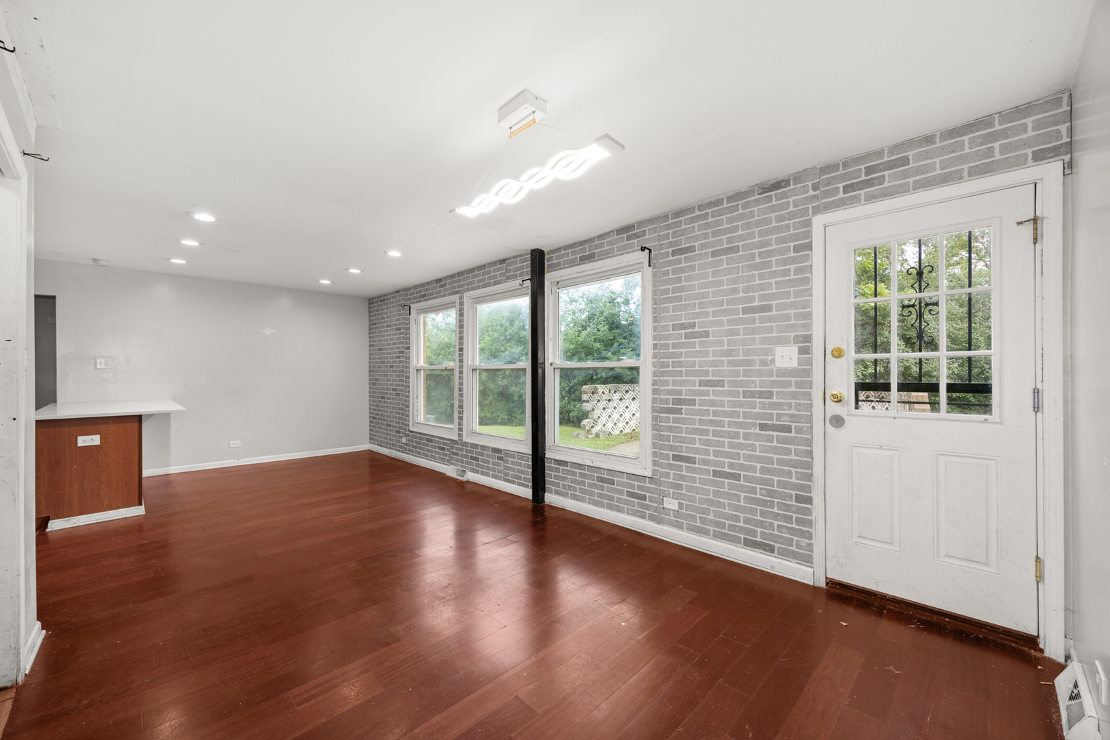 3205 Oak Court, Hazel Crest, IL 60429