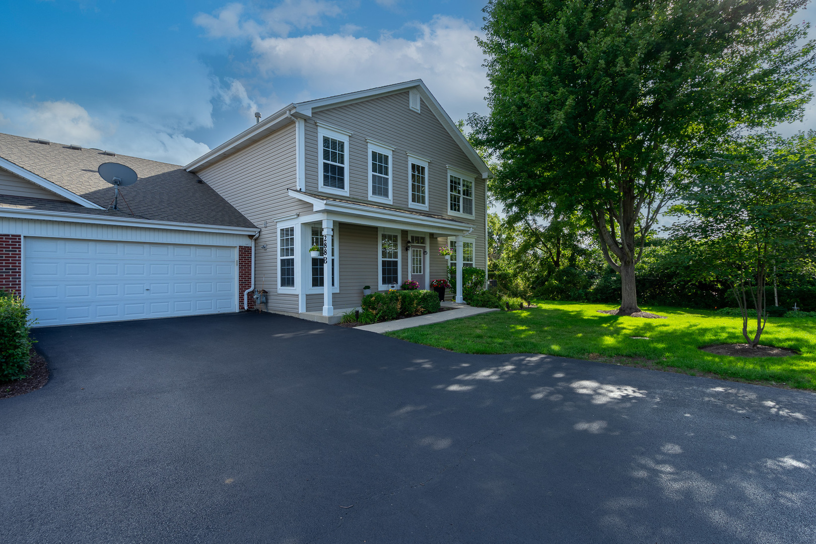 288 Whitfield Drive #B, Sugar Grove, IL 60554