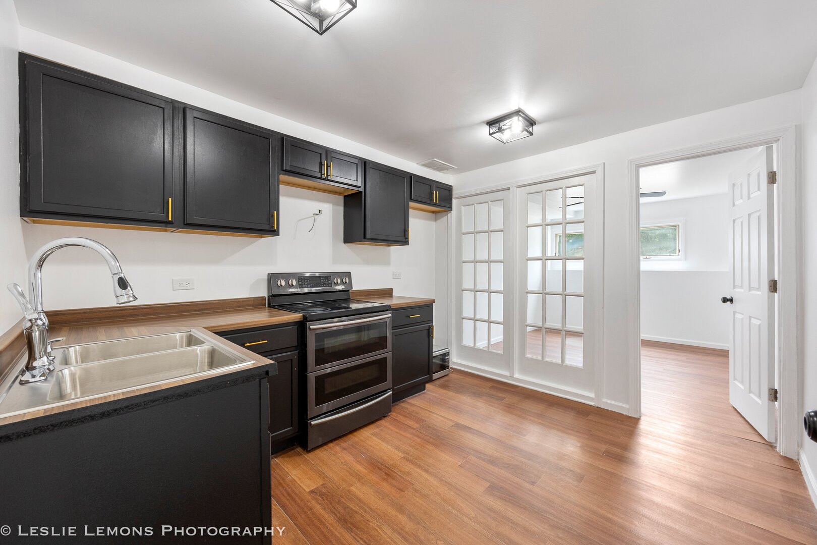 520 W Roosevelt Road #100-101-102, Wheaton, IL 60187