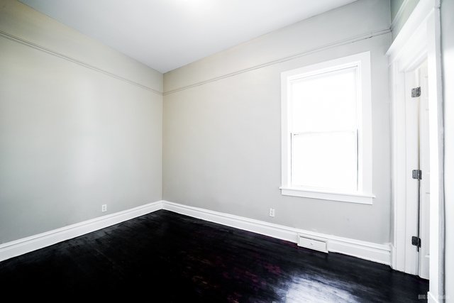 1560 E 93rd Street, Chicago, IL 60619