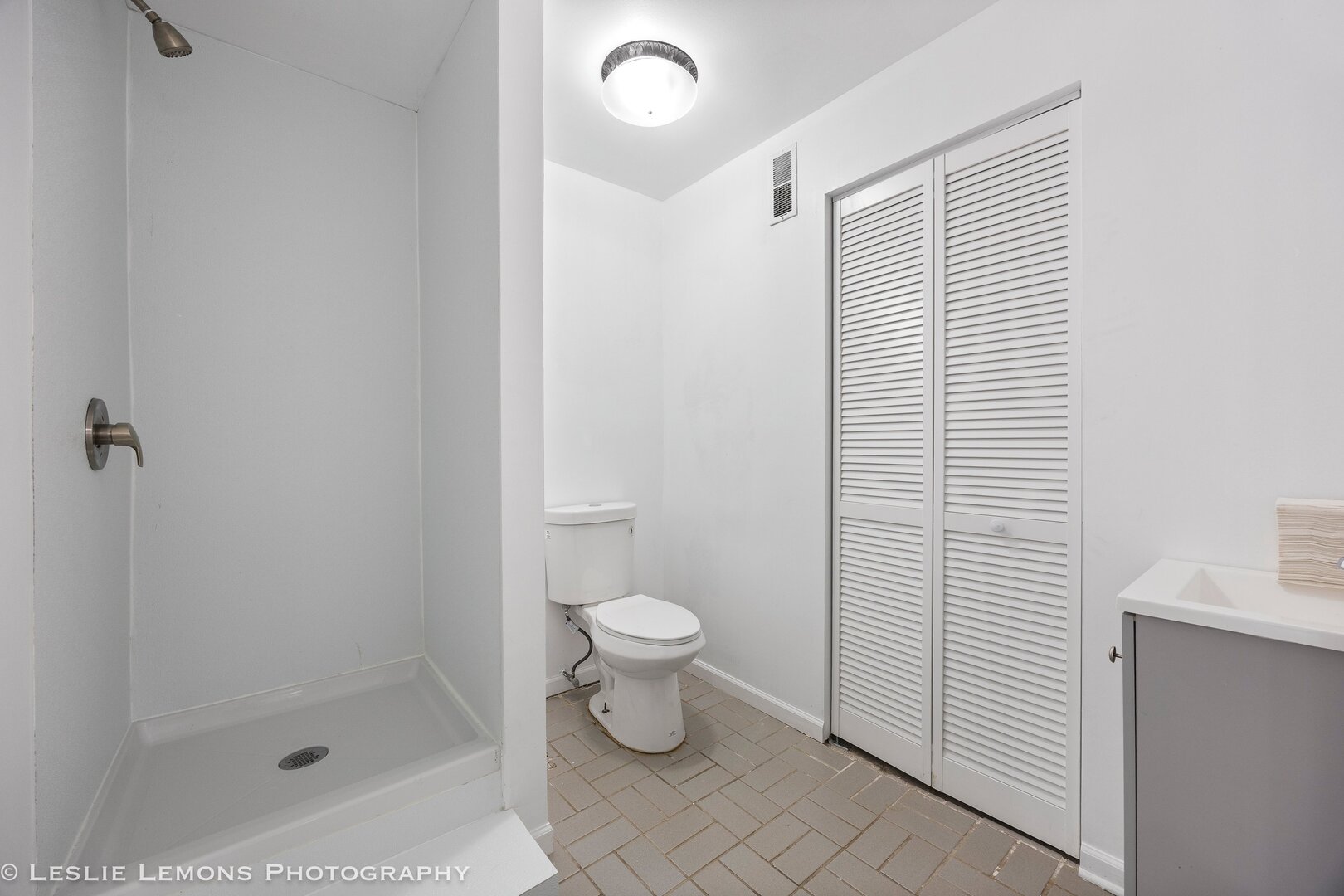 520 W Roosevelt Road #200-201-202-203, Wheaton, IL 60187
