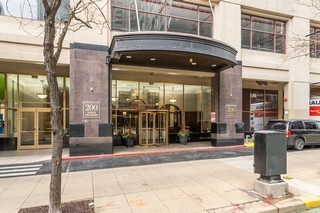 200 N Dearborn Street #3008, Chicago, IL 60601