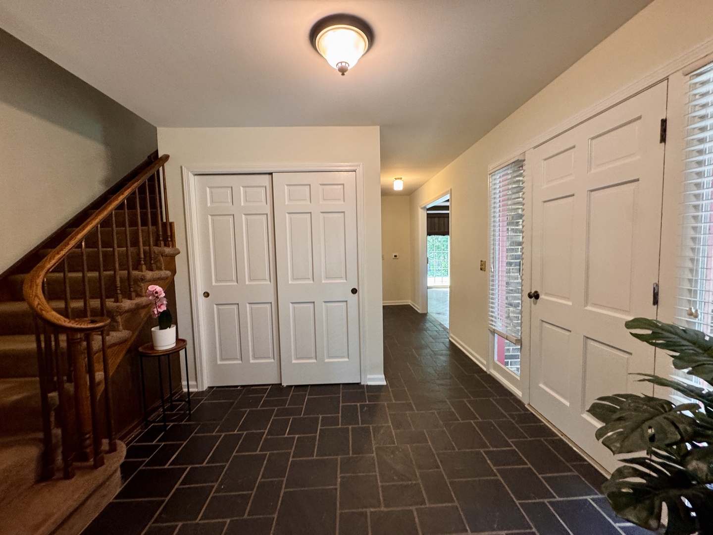 1820 Clover Road, Northbrook, IL 60062