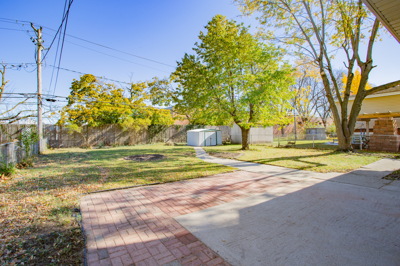 1533 Webster Lane, Des Plaines, IL 60018