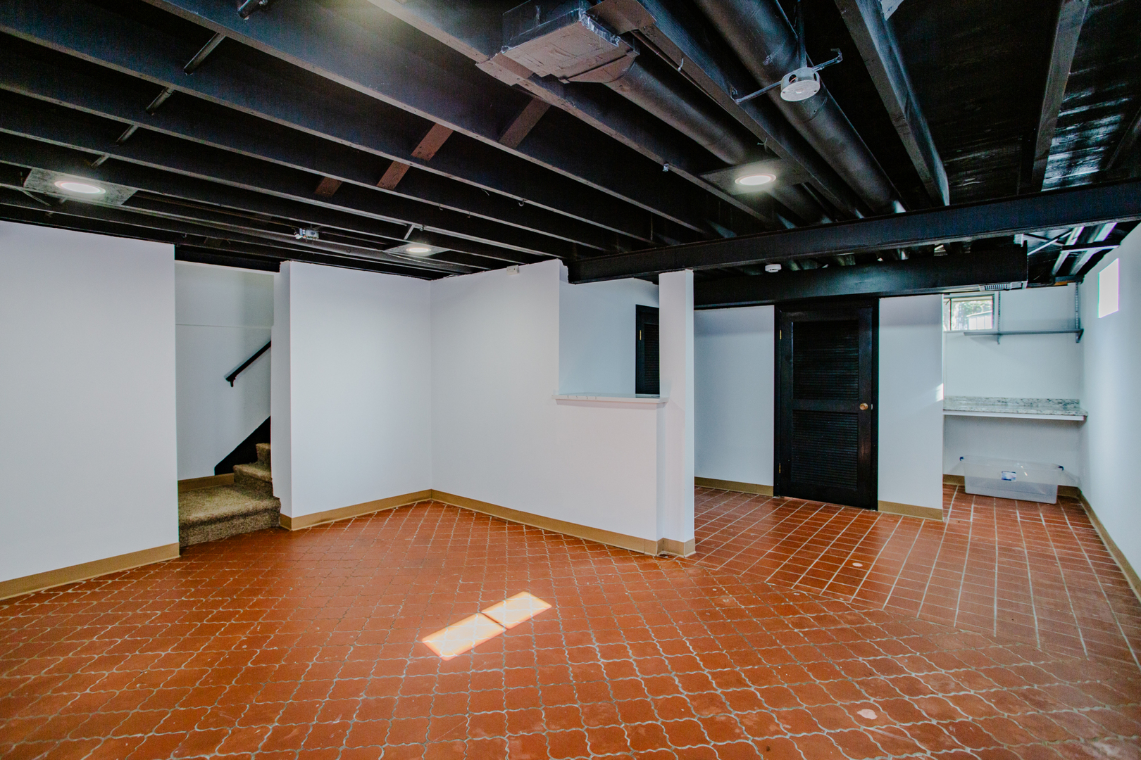1533 Webster Lane, Des Plaines, IL 60018