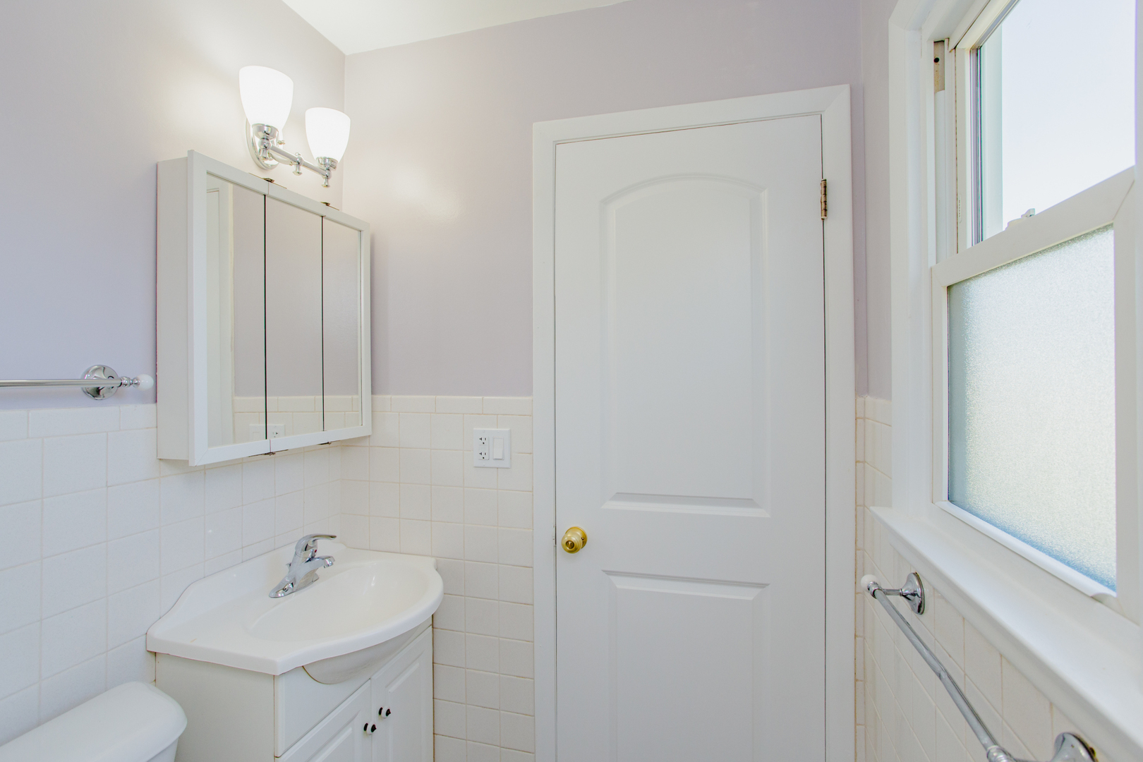 1533 Webster Lane, Des Plaines, IL 60018