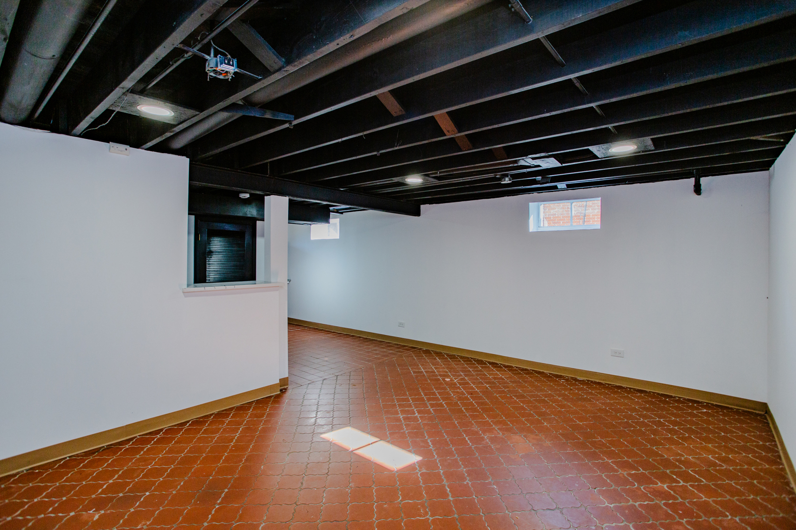 1533 Webster Lane, Des Plaines, IL 60018