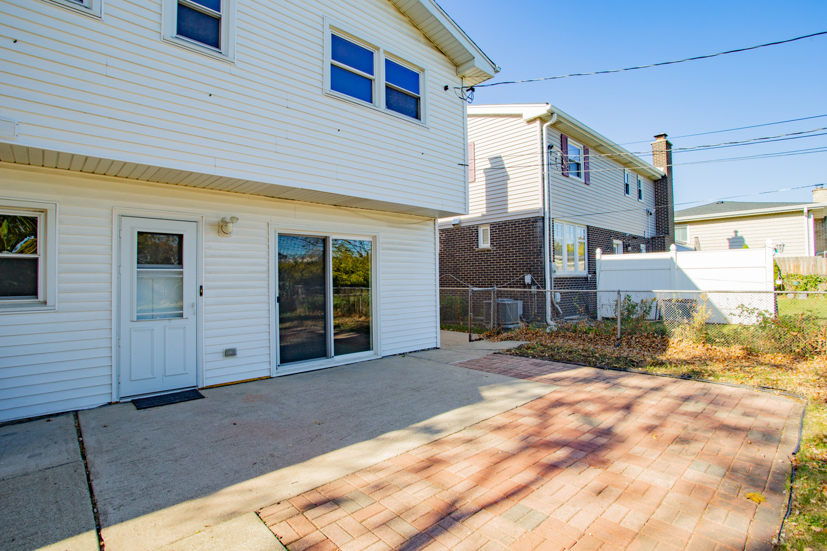 1533 Webster Lane, Des Plaines, IL 60018