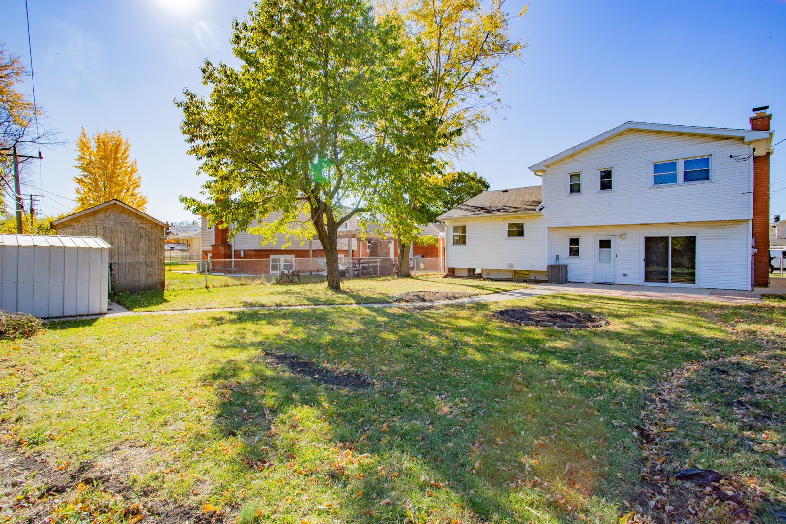 1533 Webster Lane, Des Plaines, IL 60018