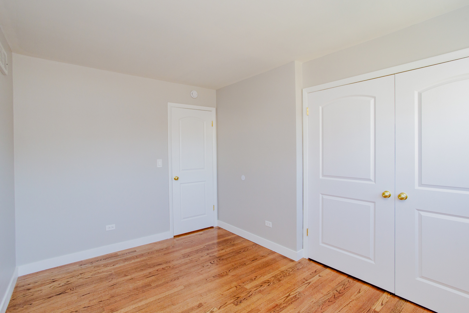 1533 Webster Lane, Des Plaines, IL 60018