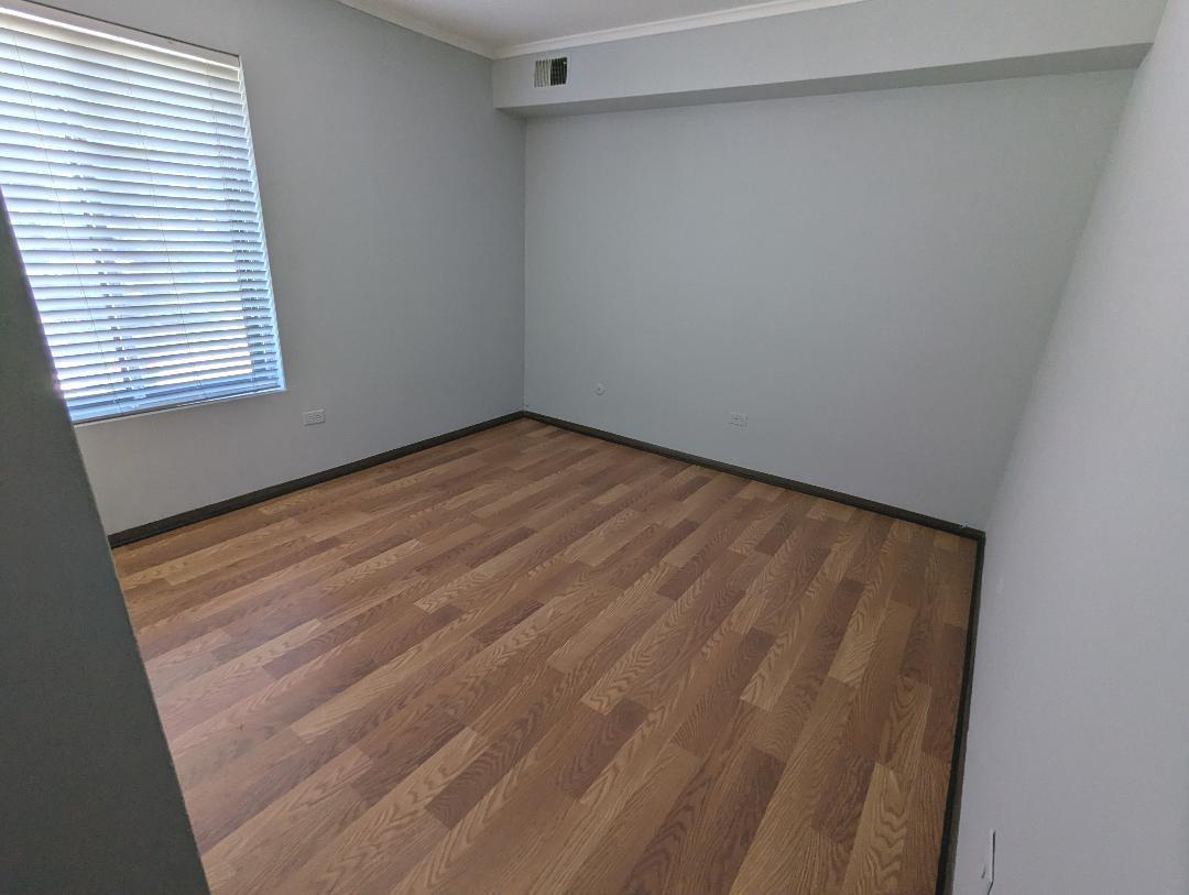 6151 Knoll Wood Road #306, Willowbrook, IL 60527