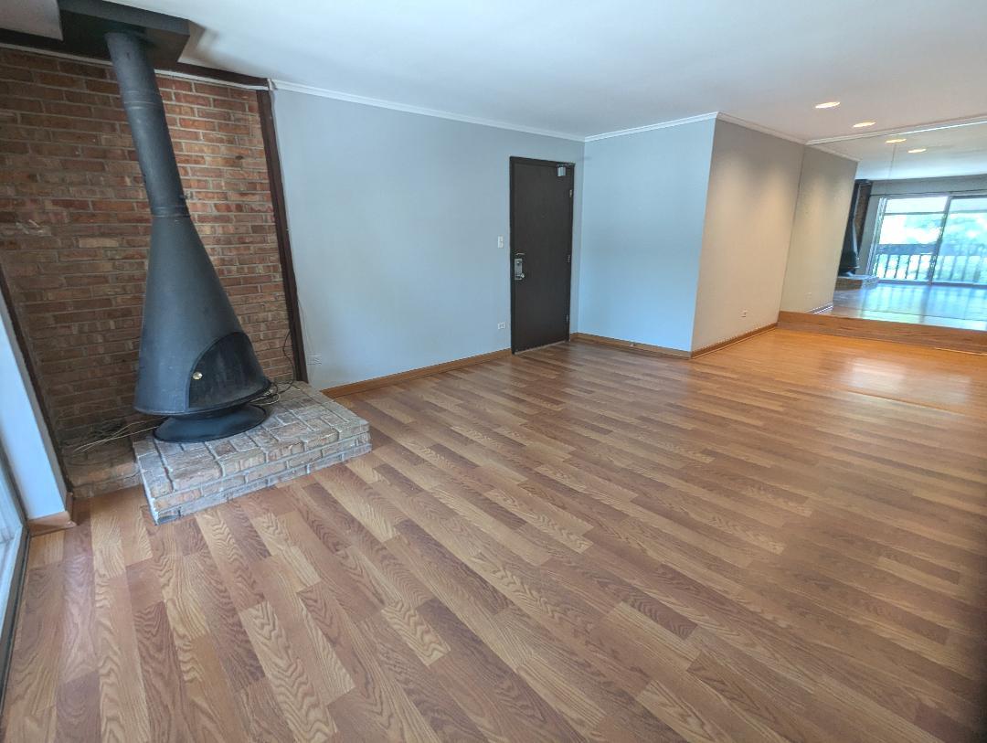 6151 Knoll Wood Road #306, Willowbrook, IL 60527