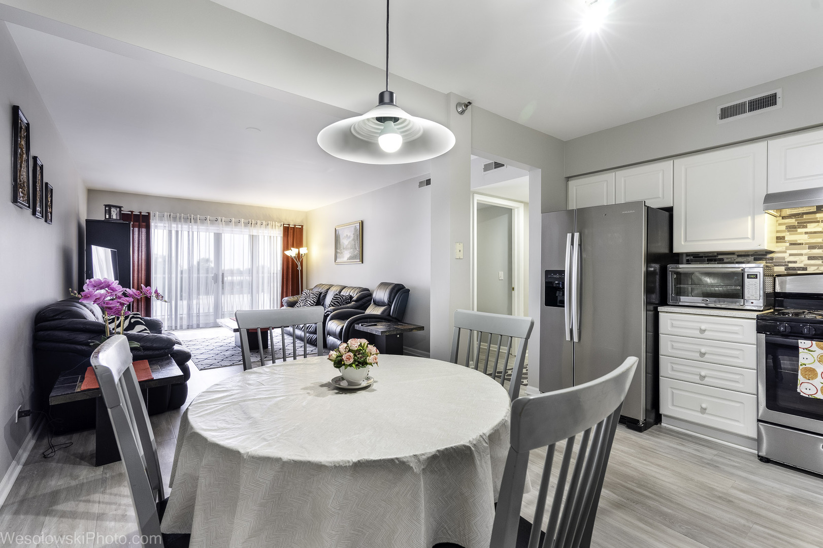 7091 W Touhy Avenue #505, Niles, IL 60714