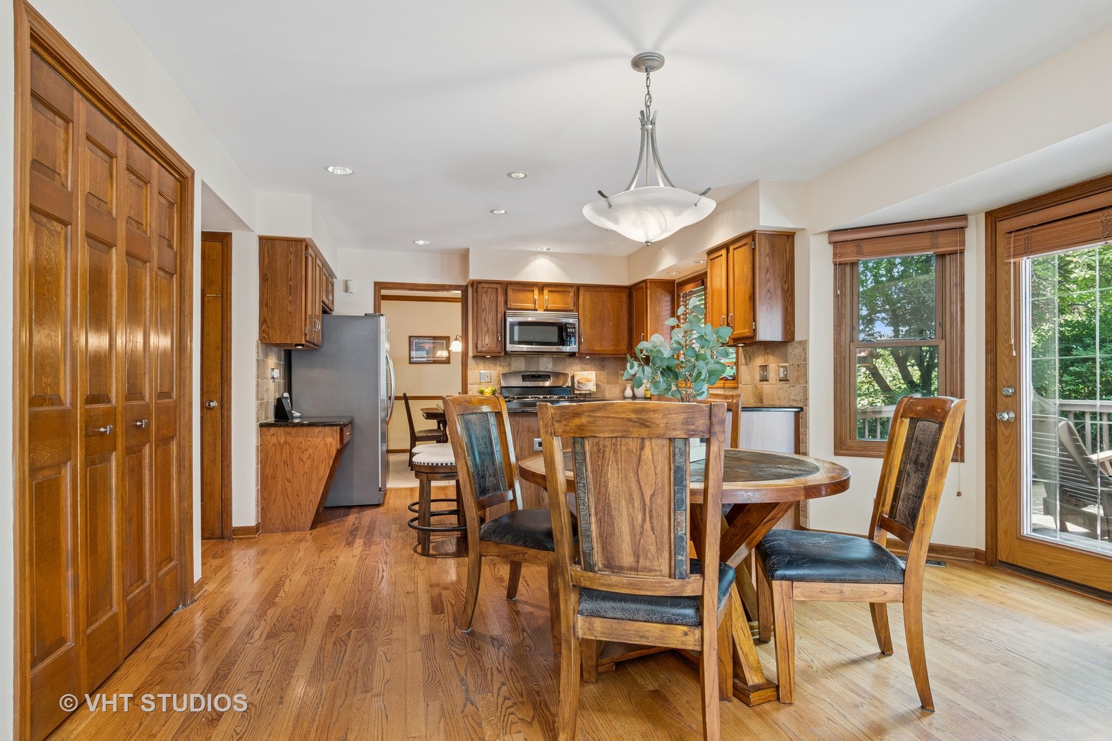 321 Breckenridge Drive, Aurora, IL 60504